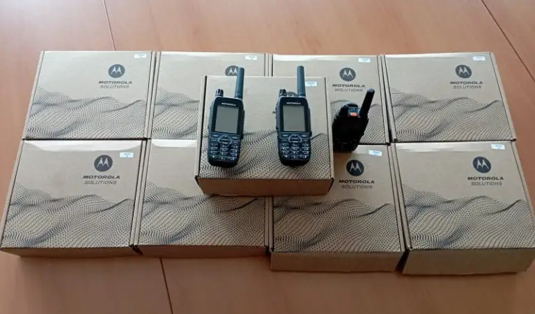 1000054044